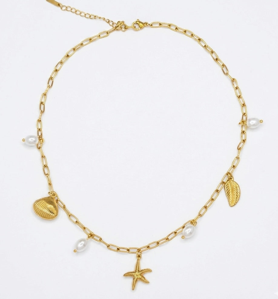 Starfish charm necklace